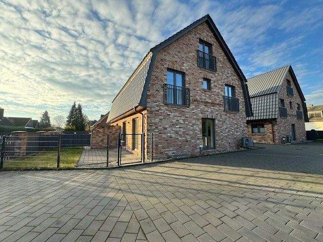 Thumbnail-Traumhafte Doppelhaushälfte mit Wärmepumpe in idyllischer Lage