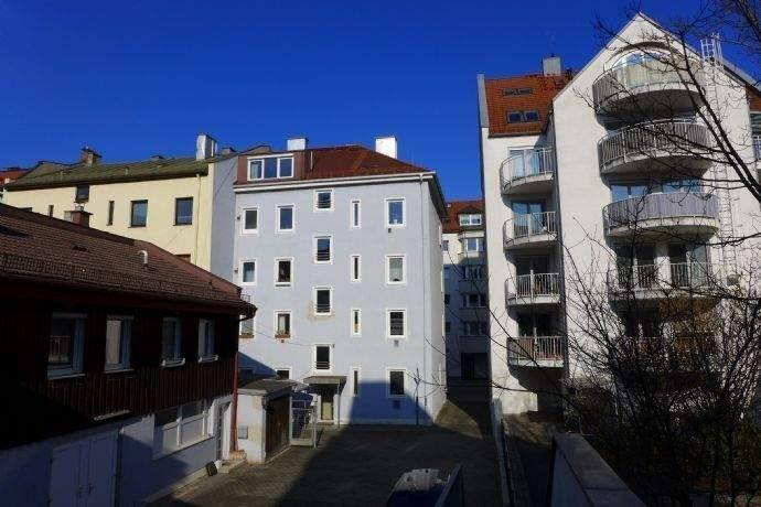 Thumbnail-TerraSELECT: MFH mit Grundstück & Bauvorbescheid (15 WE) | zwischen Giesinger Kirchplatz & 1860-er Stadion | CityMetro U278 | ruhige Lage