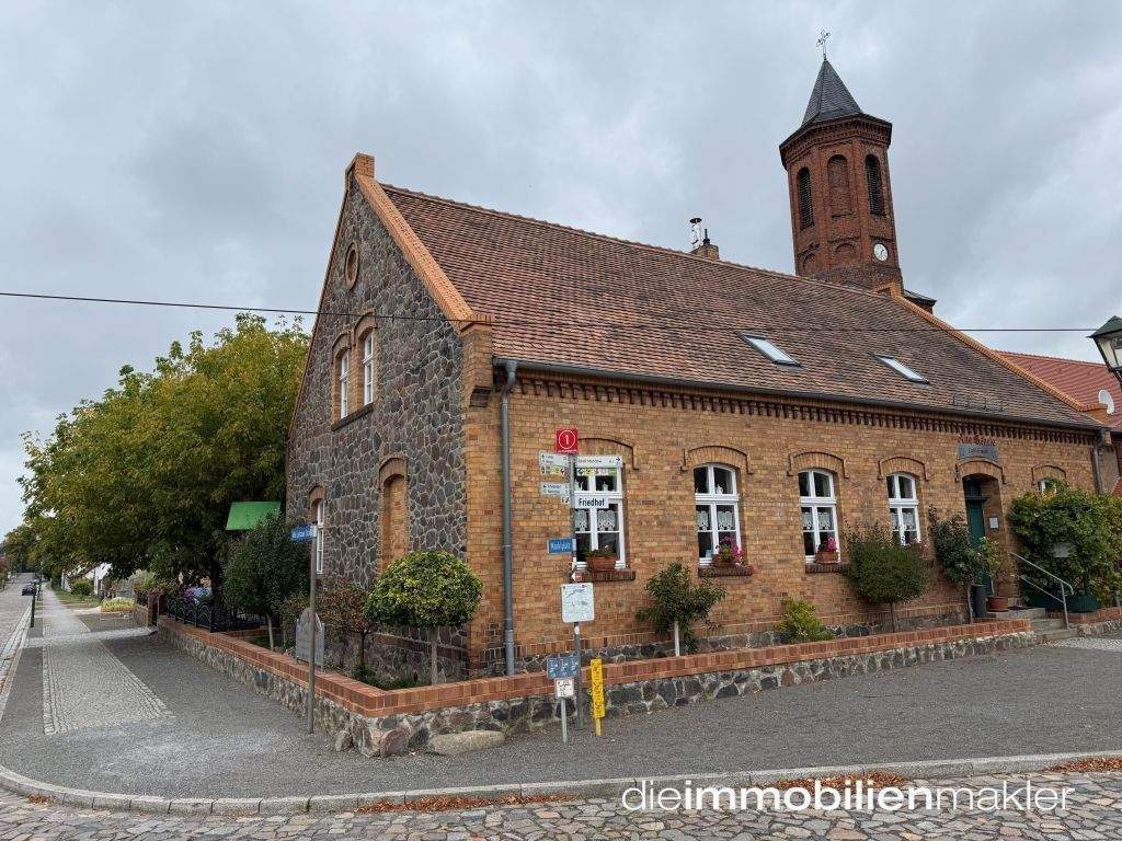 Thumbnail-Vielseitig nutzbares Anwesen: Cafe & Pension und Wohnen unter einem Dach - im historischen Ambiente