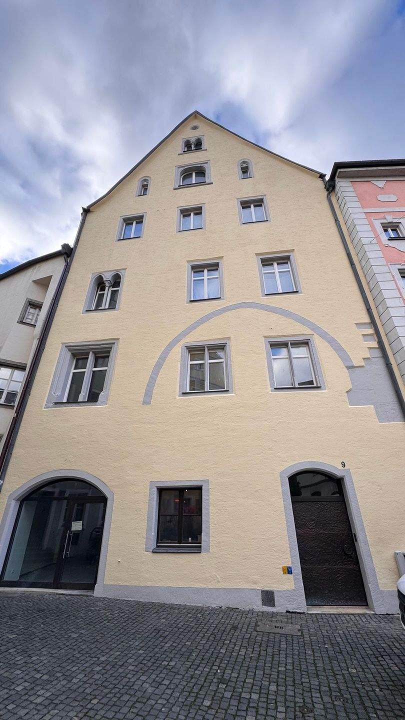 Thumbnail-***WG-Haus, kleines Studentenwohnheim mitten in Regensburg***