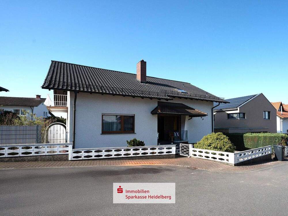 Thumbnail-Großzügiges, gepflegtes Einfamilienhaus mit Garten und Garage in Rauenberg-Malschenberg