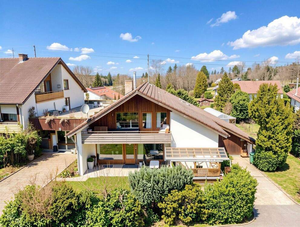 Thumbnail-Exklusives EFH mit Indoor-Pool, 10 Zimmern und großem Grundstück in Dobel