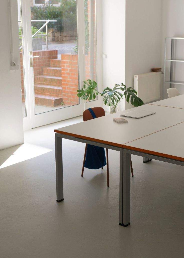 Thumbnail-Schreibtischplatz im kreativen Coworking-Space Atelier Studio - All-in-Miete