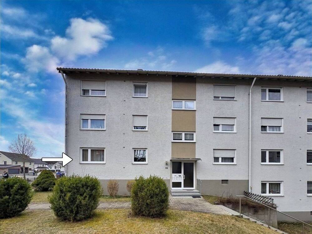 Thumbnail-Gepflegte und helle 3-Zimmer-Wohnung mit Garage