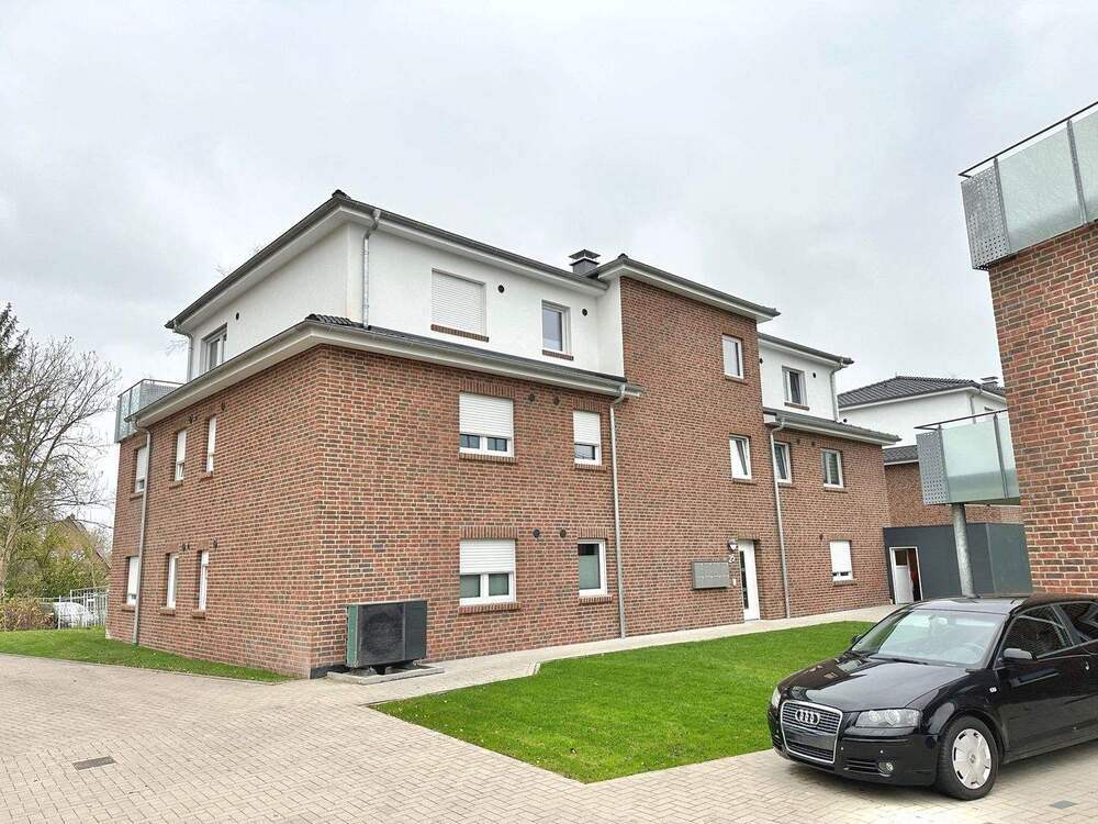 Thumbnail-Seniorengerechte, sehr moderne 3 ZKB-Wohnung mit Balkon und PKW-Stellplatz