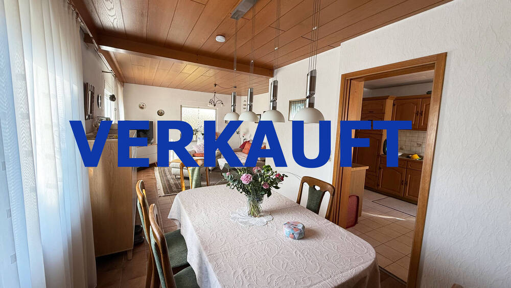 Thumbnail-VERKAUFT Charmantes Einfamilienhaus mit Garten und Potenzial zum Wachsen in Singen-Südstadt