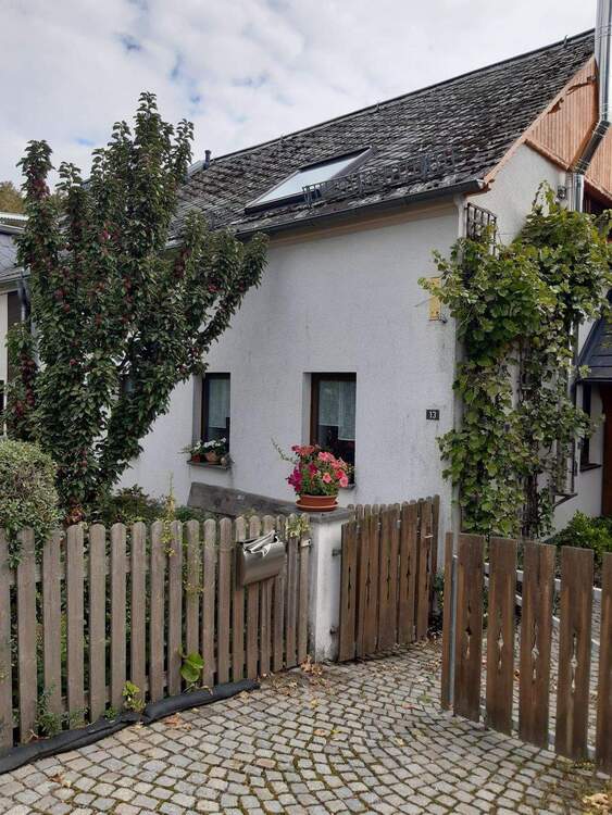 Thumbnail-Familienhaus mit großzügiger Wohnfläche!