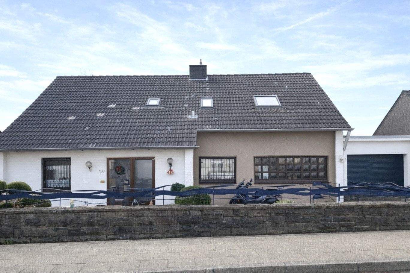 Thumbnail-Gartenparadies mit großer Maisonette-Wohnung (rd. 220 m² Wfl. - auch 2 Wohnungen denkbar) in Volmarstein