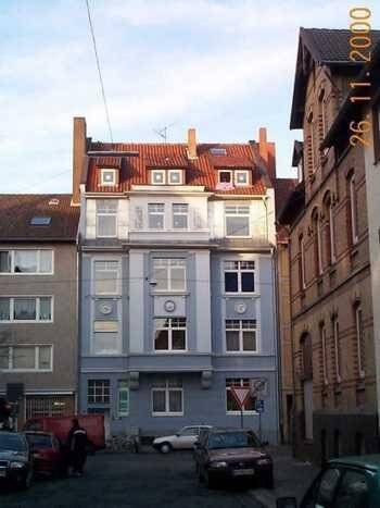 Thumbnail-Herrschaftliche Altbau-Wohnung mit Wintergarten in der Oststadt