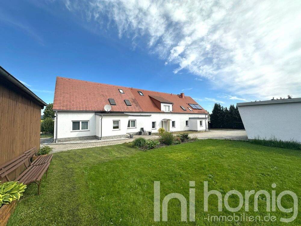 Thumbnail-Zwei-Generationen-Wohnen plus Ferienwohnung - ZFH in Lawalde