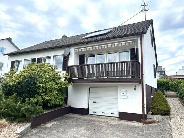 Thumbnail-Einfamilienhaus in Schöllnach