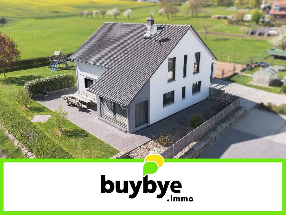 Thumbnail-RESERVIERT!!Hohenroth-Windshausen: Attraktives, neuwertiges Einfamilienhaus (Hanse-Haus, KfW 40) mit großzügigem Garten