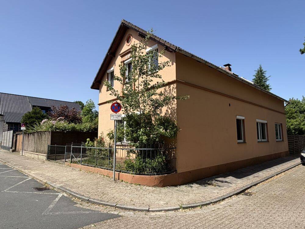 Thumbnail-Historisches Wohnhaus mit großem Entwicklungspotenzial - Sanierungsobjekt für Handwerker und Visionäre!