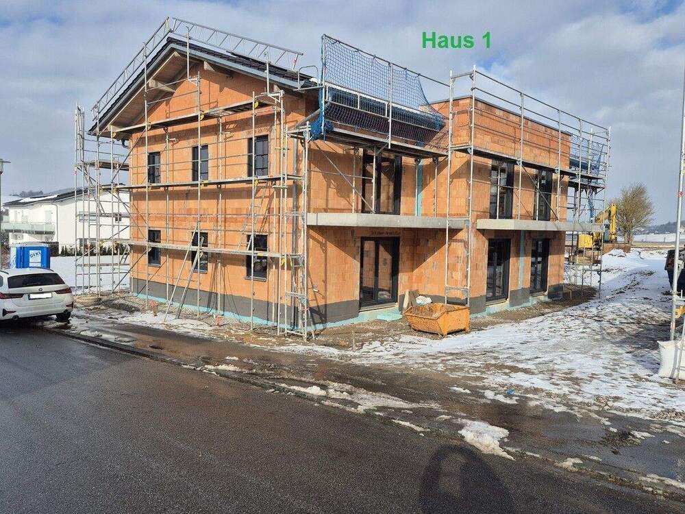 Thumbnail-Provisionsfrei für Käufer! 2 Zimmer NEUBAU Eigentumswohnung, Haus 1 - OG, Nähe der Stadt Cham
