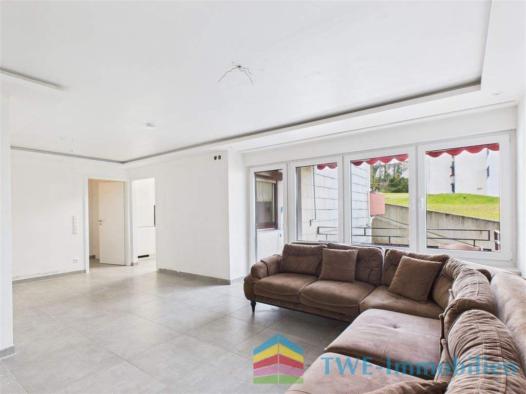 Thumbnail-*Stilvoll modernisiert: 3-Zimmer-Wohnung mit optimaler Raumaufteilung*