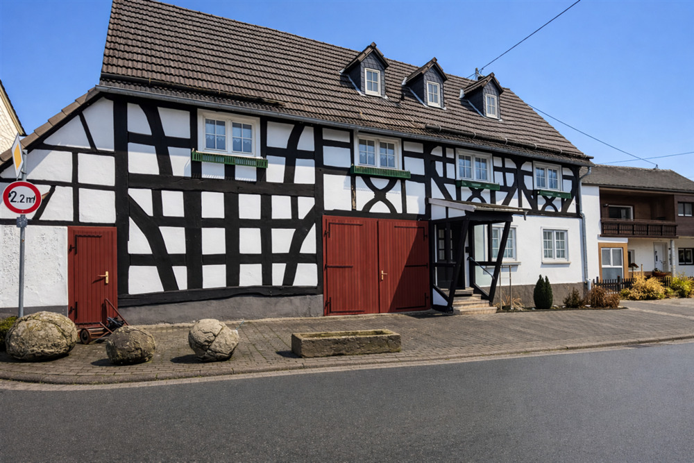 Thumbnail-Charmantes Fachwerkhaus mit historischem Flair