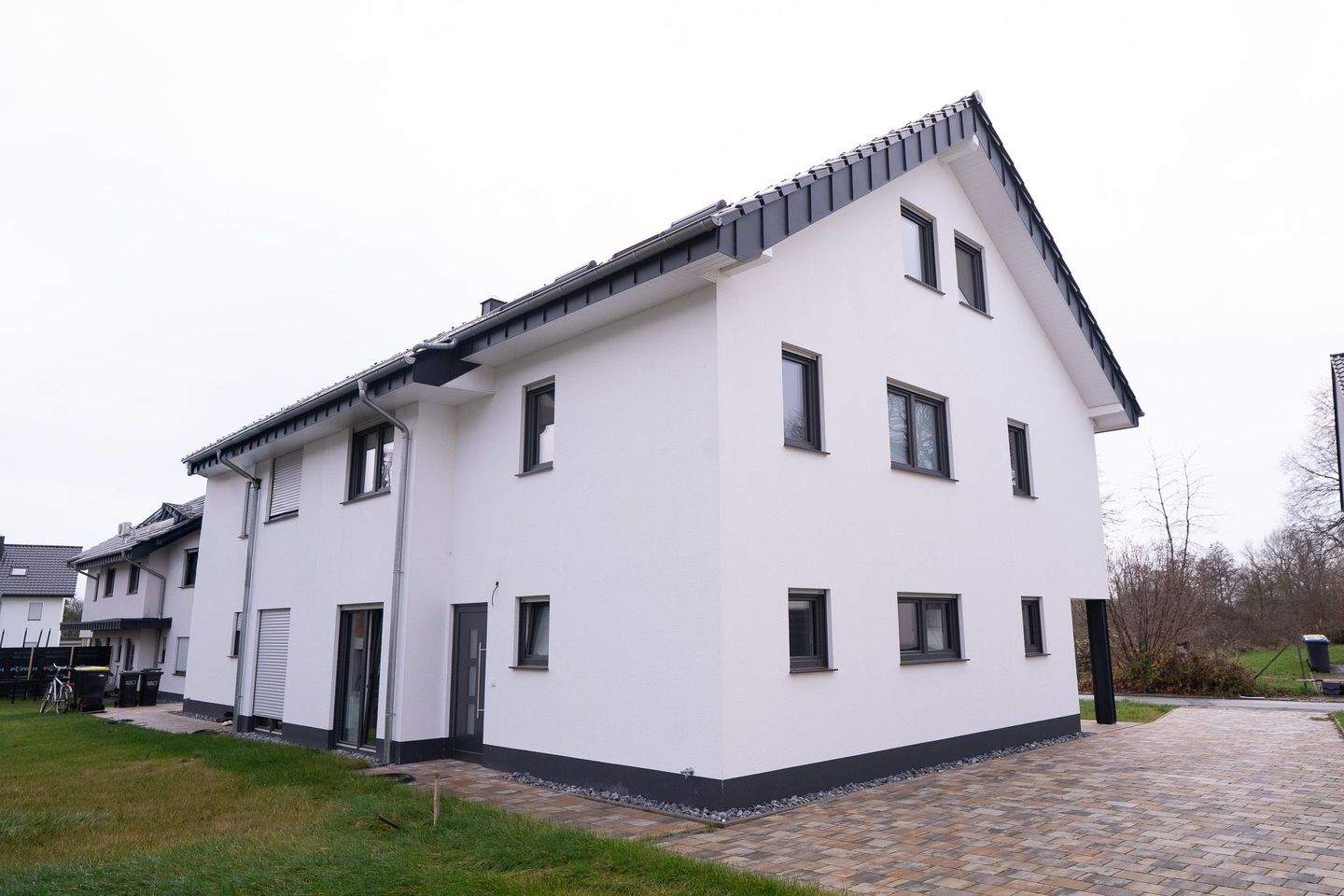 Thumbnail-Vorankündigung---Neubau und Erstbezug fertiggestellt ! Ihr Traum vom Eigenheim in Leopoldshöhe