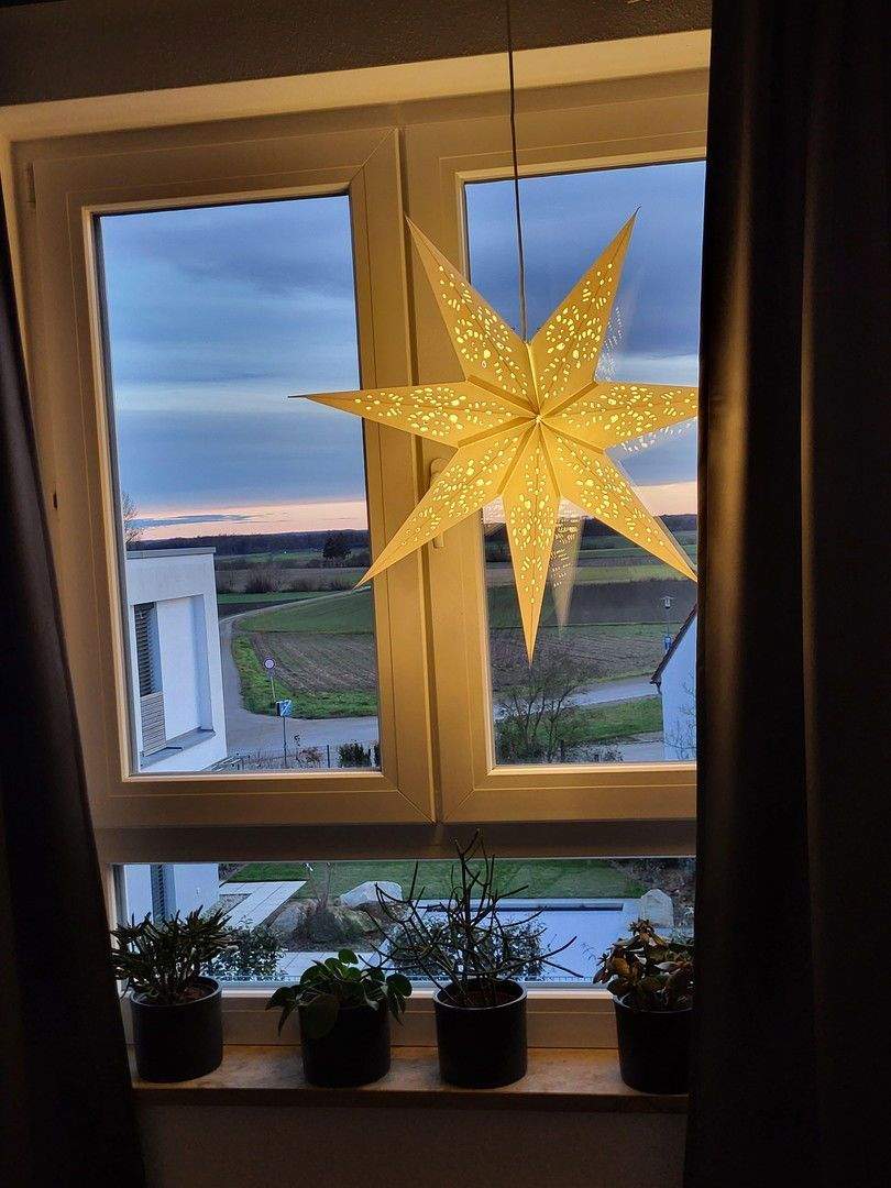 Thumbnail-Doppelhaushälfte in gefragter Lage mit Traumblick, PV mit Speicher, Wallbox