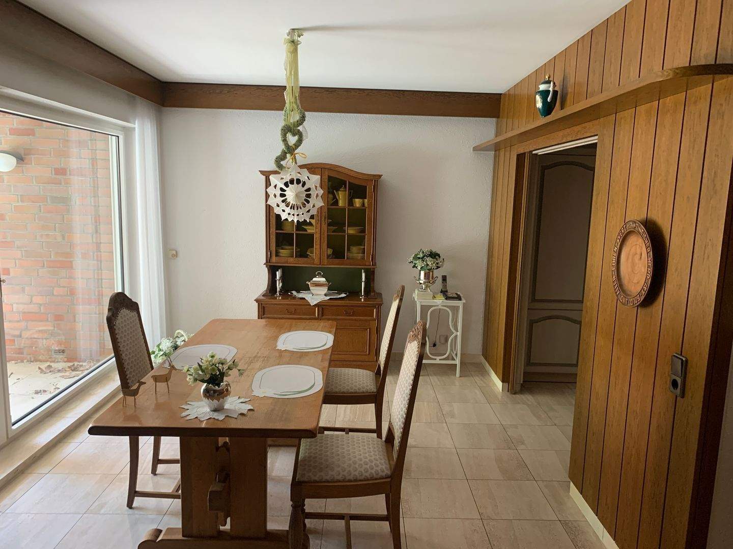 Thumbnail-Seniorenwohnung Hainallee, komplett möbliert mit Tiefgarage und Aufzug!