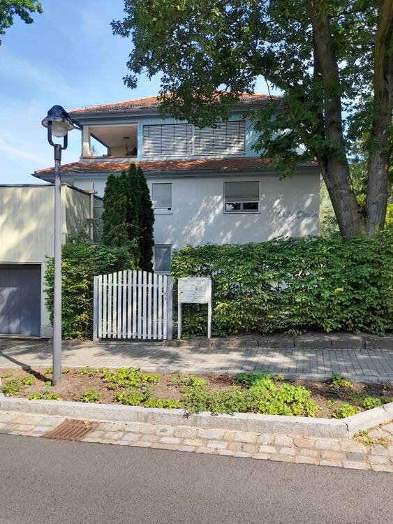 Thumbnail-Helle 2 Raumwohnung mit extra großer Terrasse in traumhafter Lage von Loschwitz!