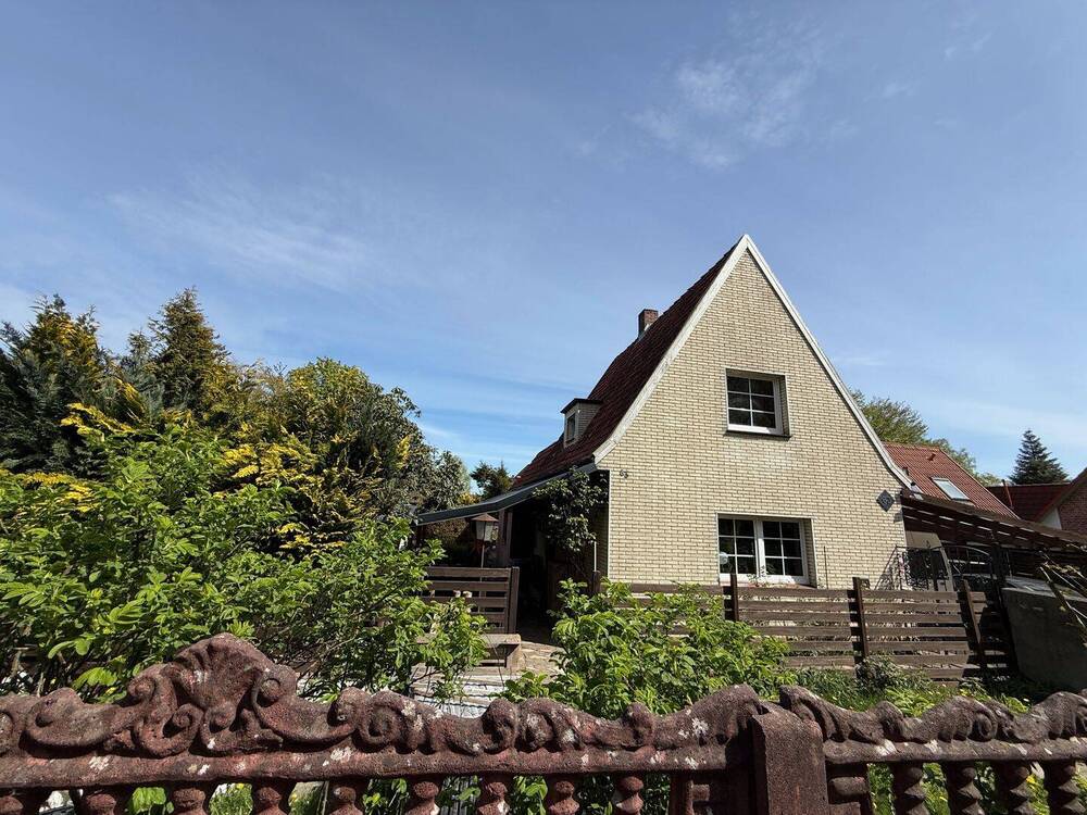 Thumbnail-*** Gepflegtes Einfamilienhaus mit Garage in Geesthacht ***