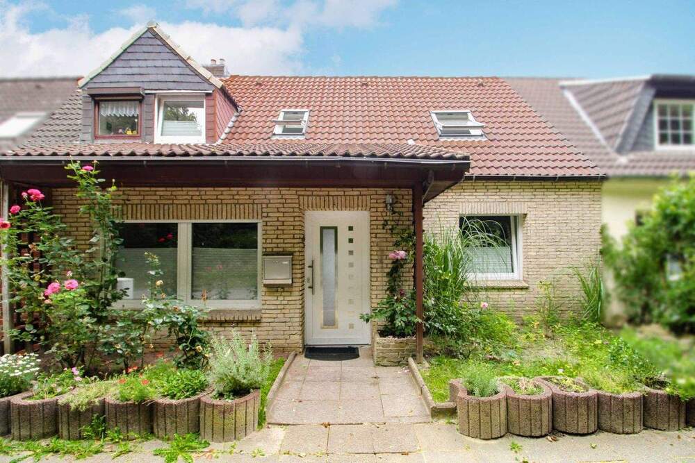 Thumbnail-Charmantes Reihenmittelhaus in Bremerhaven-Geestemünde - Perfekt für Familien