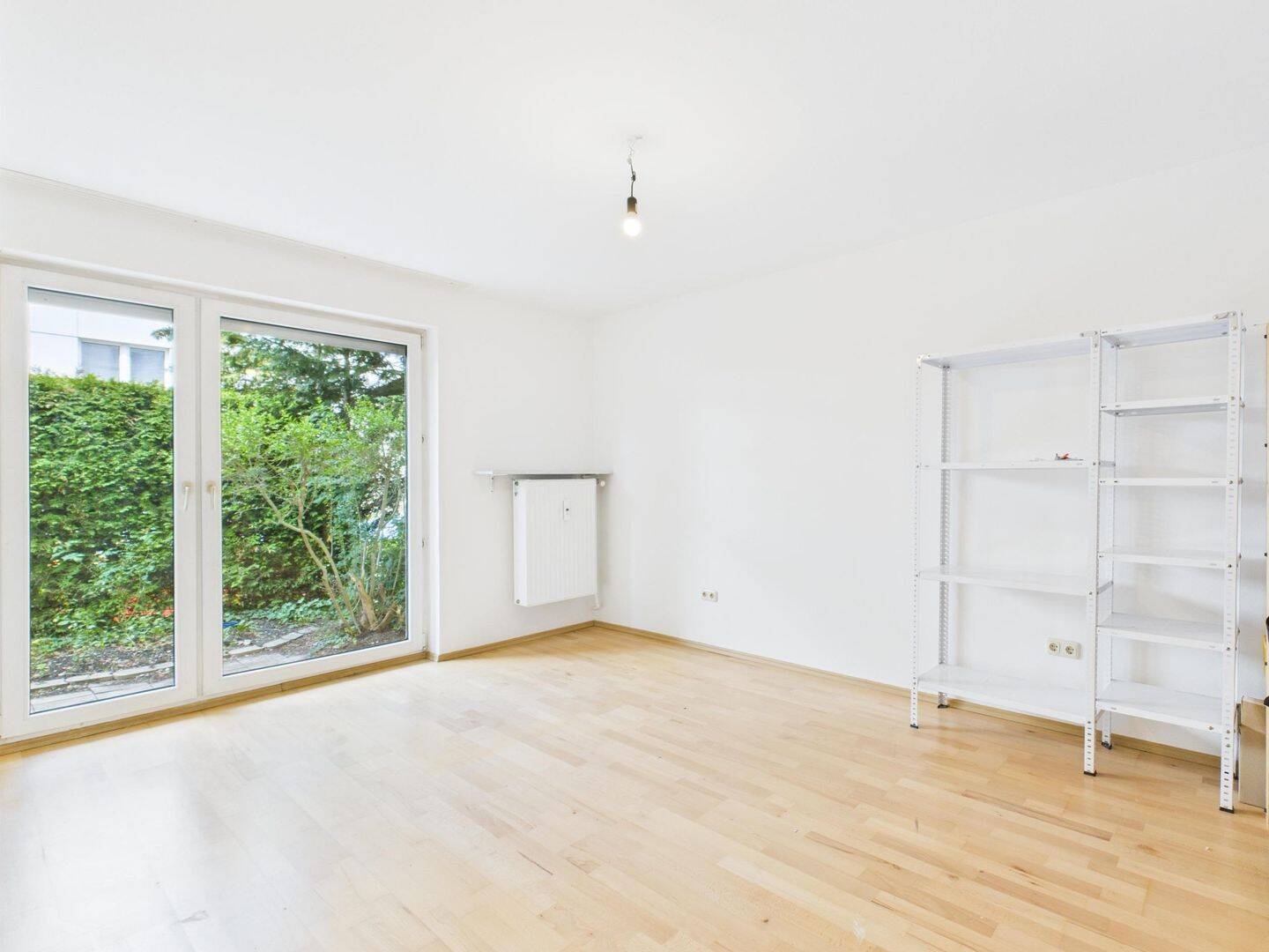 Schlafzimmer / Ausgang Terrasse