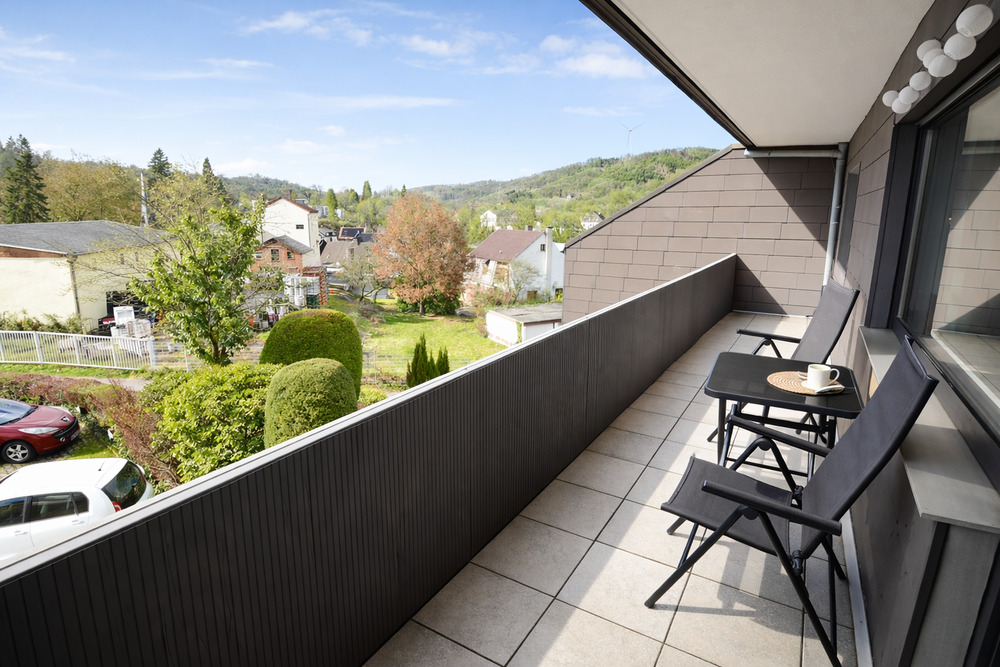 Thumbnail-Gepflegte Eigentumswohnung mit großem Balkon und PKW- Stellplatz in Hagen- Dahl