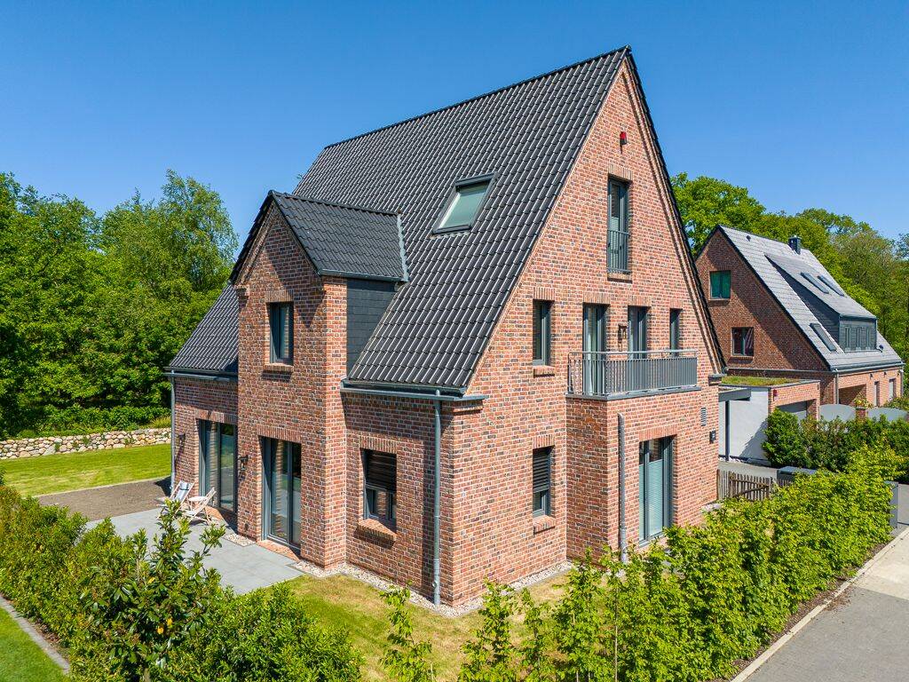 Thumbnail-Exklusives Familienhaus Neubau A+ eingebettet in naturnahe Umgebung