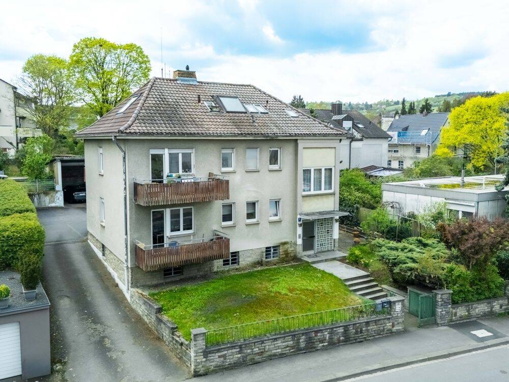 Thumbnail-Vermietetes Dreifamilienhaus in WürzburgHeidingsfeld