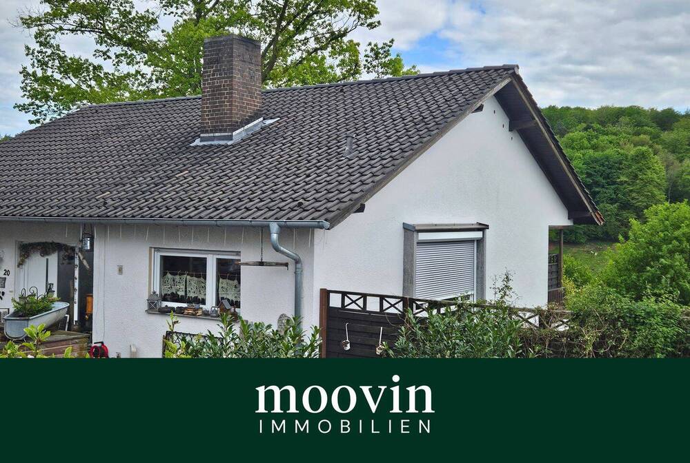 Thumbnail-Vermietetes Einfamilienhaus mit Balkon, Terrasse und großem Garten