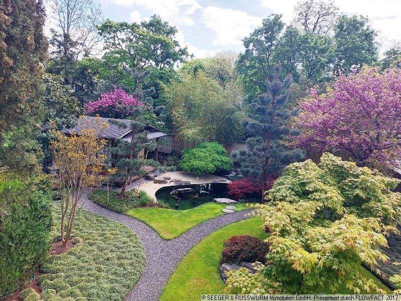 Thumbnail-Etwas Besonderes: Haus mit stilvoll angelegtem japanischen Garten!