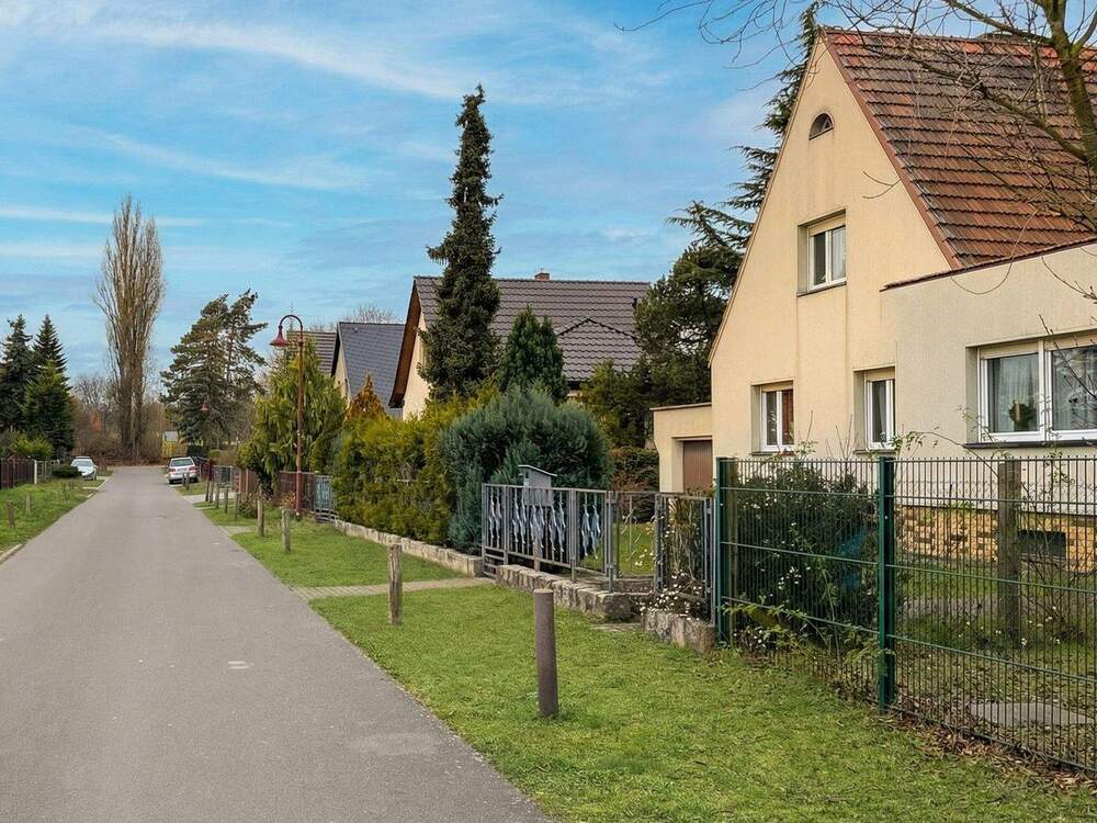 Thumbnail-Altbau mit Charakter - freistehendes Einfamilienhaus mit großem Garten & Kachelöfen