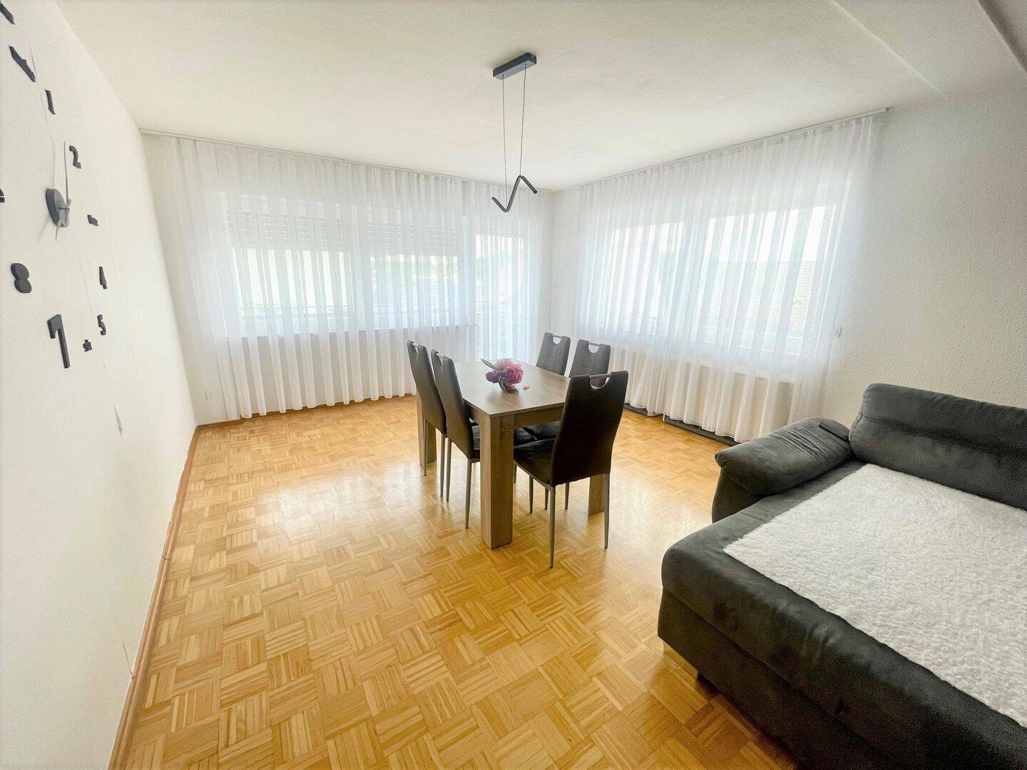 Thumbnail-Geräumige Wohnung in ruhiger Lage von Hüttlingen inkl. großer Terrasse und Garage zu verkaufen