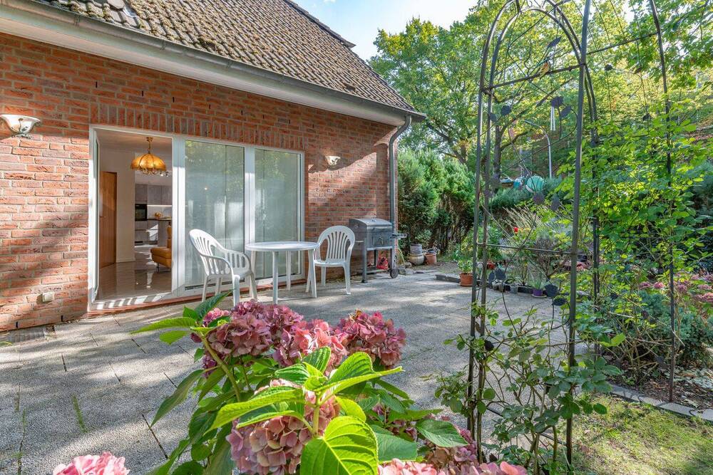 Thumbnail-Großzügig und zentral: Gepflegte Doppelhaushälfte mit Südwestgarten in Kaltenkirchen