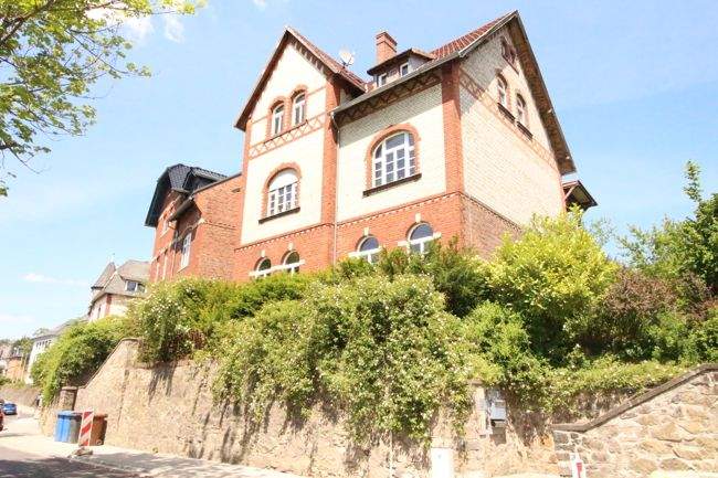 Thumbnail-Wohnung mit Altbau-Charme