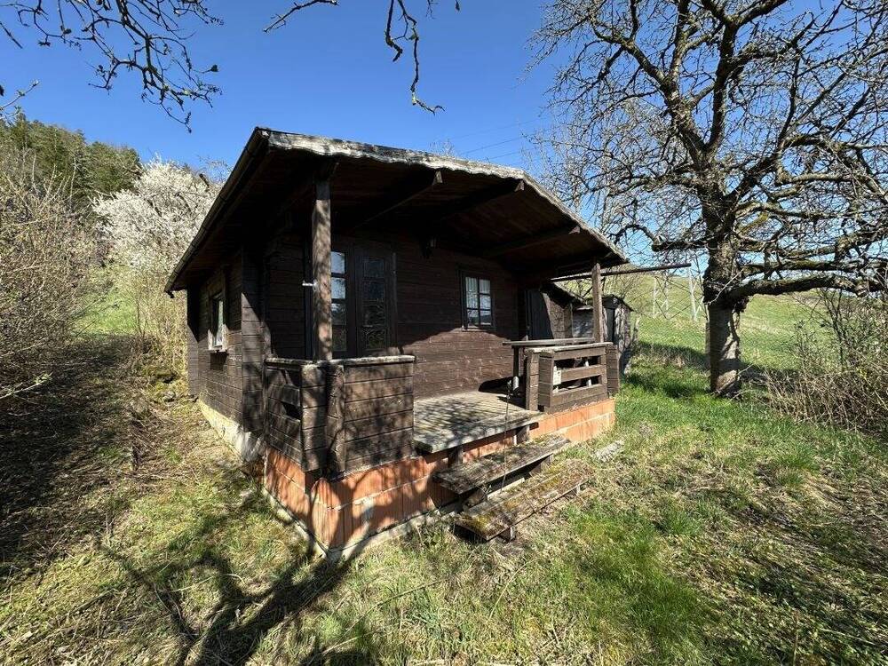 Thumbnail-Baugrundstück am Stadtrand - vielleicht ein Schwedenhaus oder Gartenbungalow