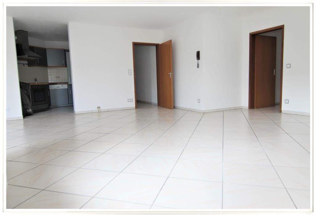 Thumbnail-***Endlich zu Hause*** schöne 3-Zimmer-Wohnung mit Einbauküche, Balkon und Gartennutzung