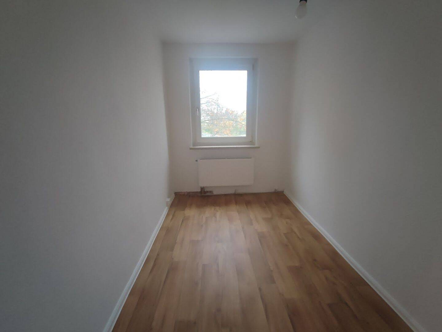 Thumbnail-Erstbezug nach Komplettsanierung: Moderne 2-RW mit Balkon