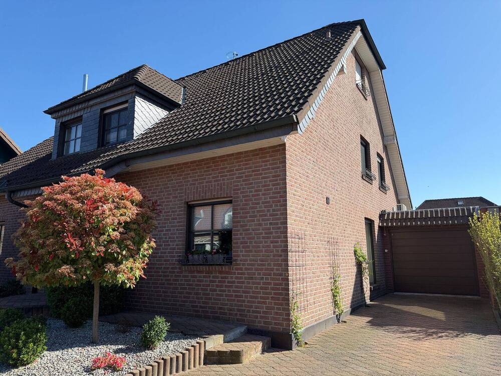 Thumbnail-Gepflegte Doppelhaushälfte in Sevelen