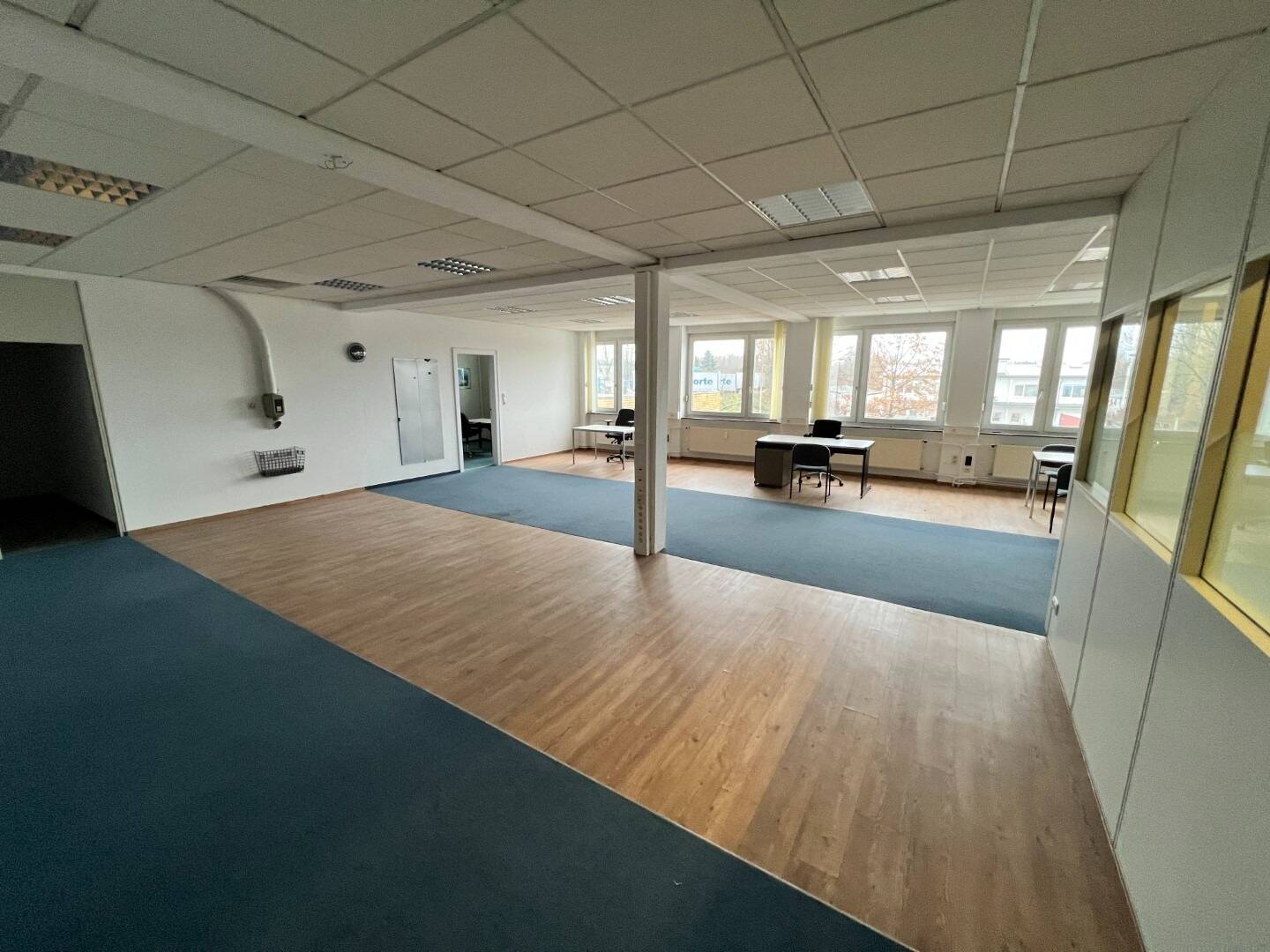 Thumbnail-400 m² Büro in Karlshof