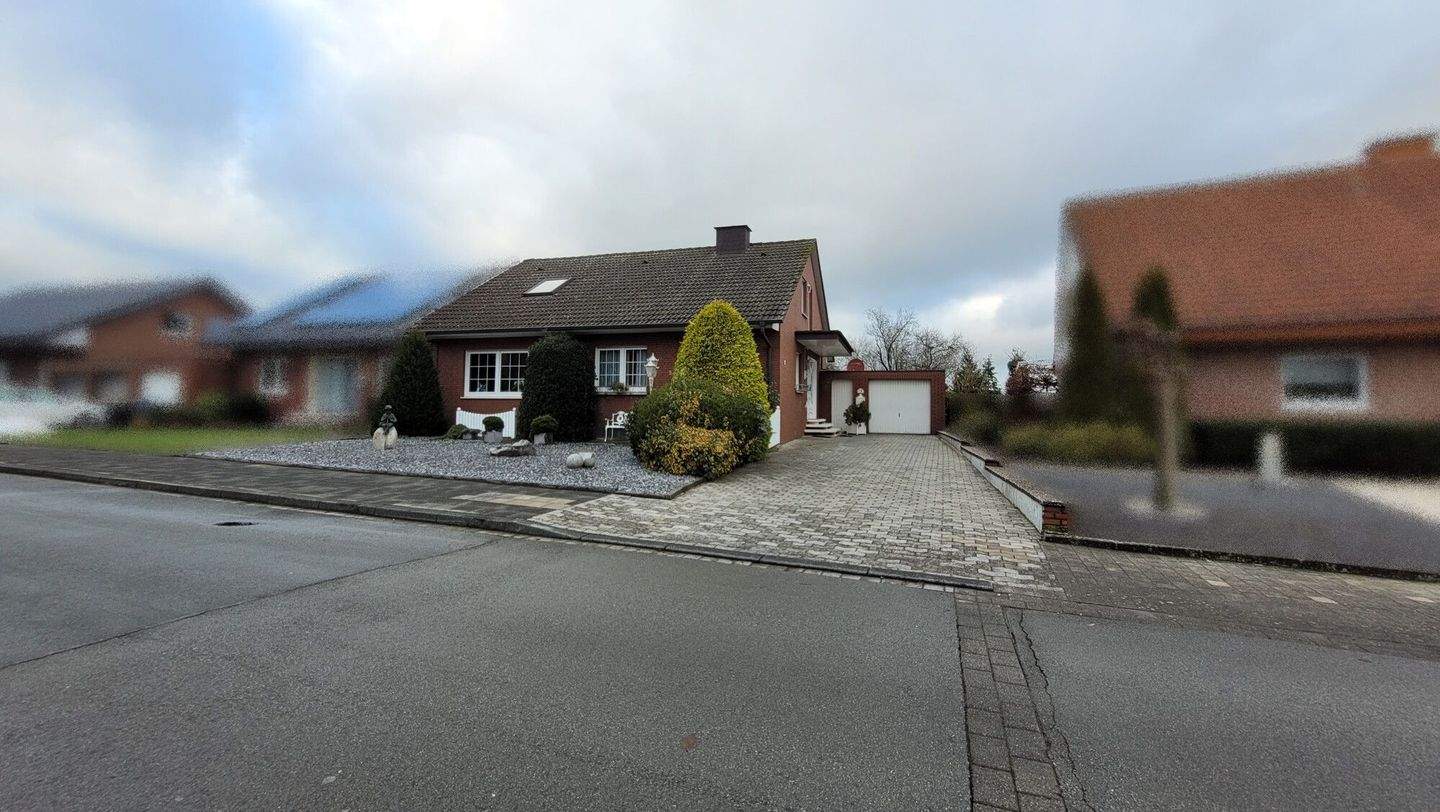 Thumbnail-Ruhig gelegene Doppelhaushälfte in Ober-Stromberg!