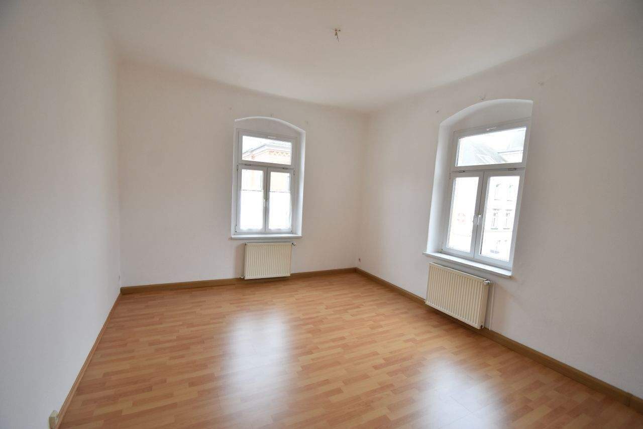 Thumbnail-2 Zimmerwohnung mit großer Küche