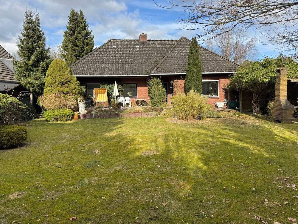 Thumbnail-EFH Bramfeld Südlage, 5 Zi.ca. 120m² Wfl. m. Ausbaureserve auf herrlichem Grdst., 2 Bäder, Garage