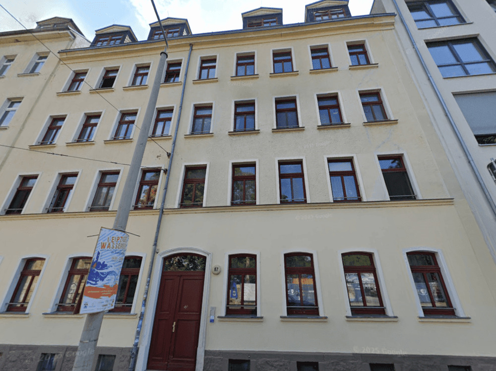 Fünfgeschossiges Gebäude