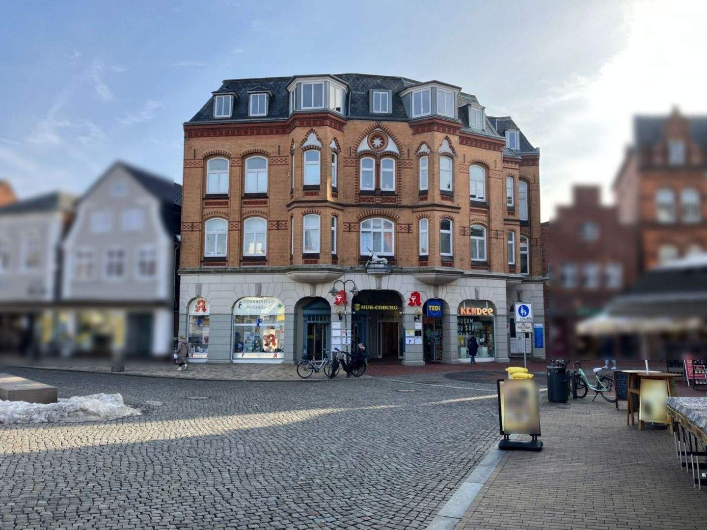 Thumbnail-Großzügige Gewerbefläche (209 m²) in zentraler Innenstadtlage - Ideal für Praxis oder Büro