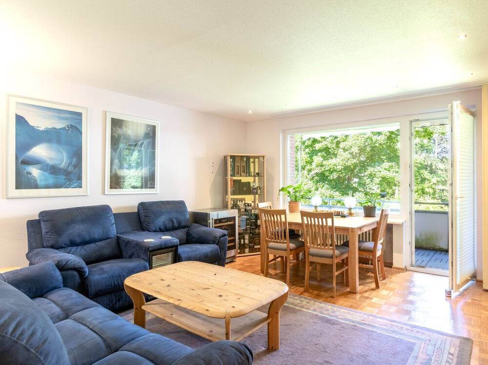 Thumbnail-4-Zimmer-Wohnung in Wedel-Schulau mit Balkon und Tiefgaragenstellplatz