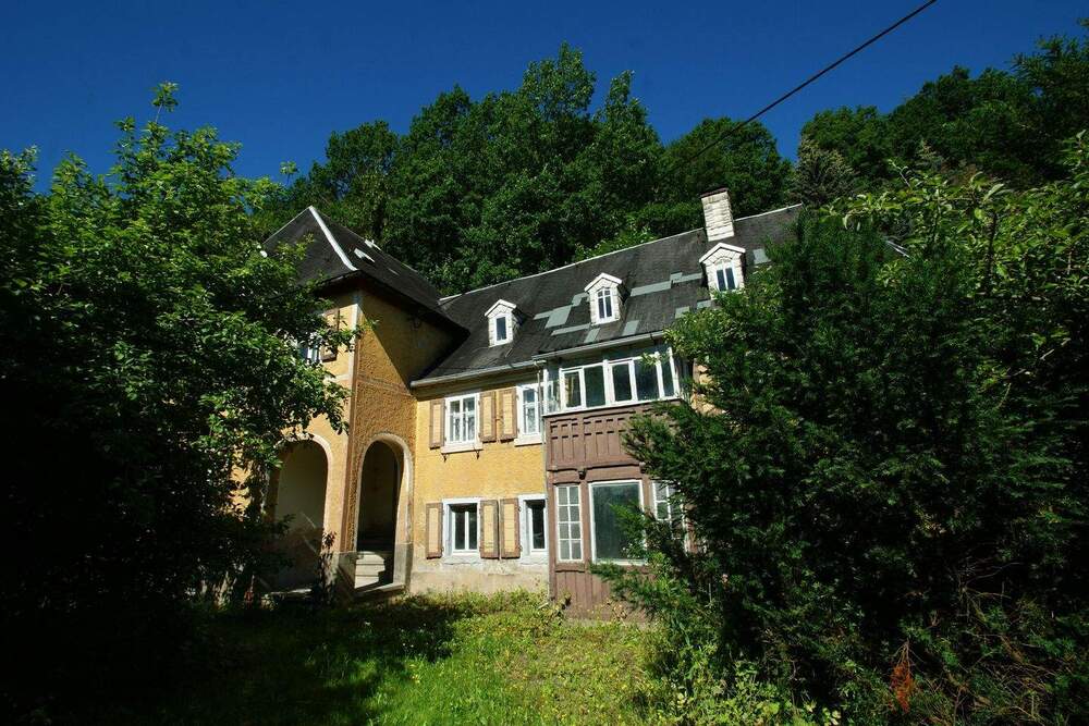 Thumbnail-+Entwicklungspotenzial - stark sanierungsbedürftiges Einfamilienhaus mit wunderbarem Waldzugang+