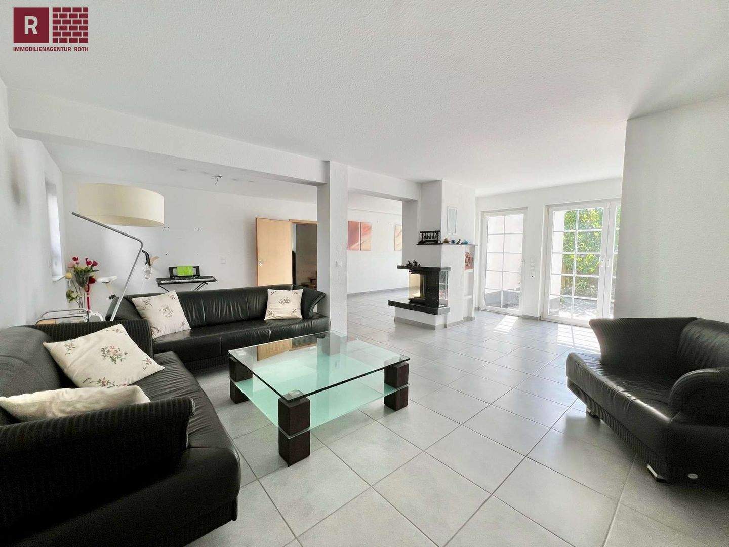 Thumbnail-Perfekt für die ganze Familie: Freistehendes Einfamilienhaus mit TG, Garten und Dachterrasse