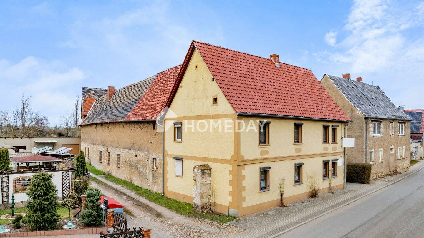 Thumbnail-Großzügiges Bauernhaus mit weitläufigem Grundstück und vielseitigem Nutzungspotenzial